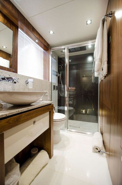 2015 115' 0" SUNSEEKER