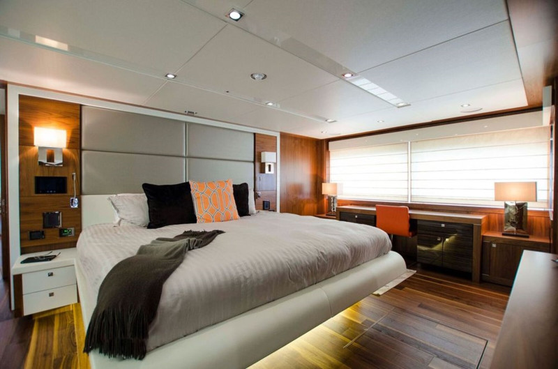 2015 115' 0" SUNSEEKER