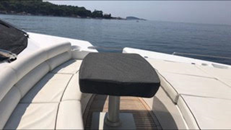 YACHT 2012 80' 0" SUNSEEKER
