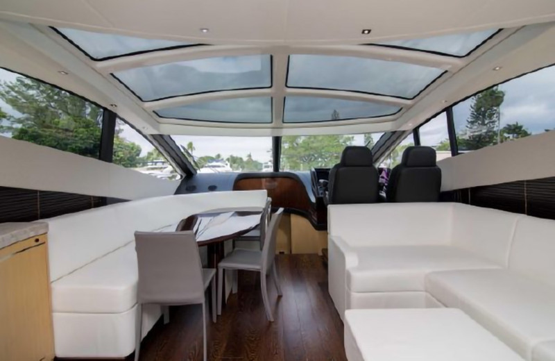 PREDATOR 2018 68' 0" SUNSEEKER