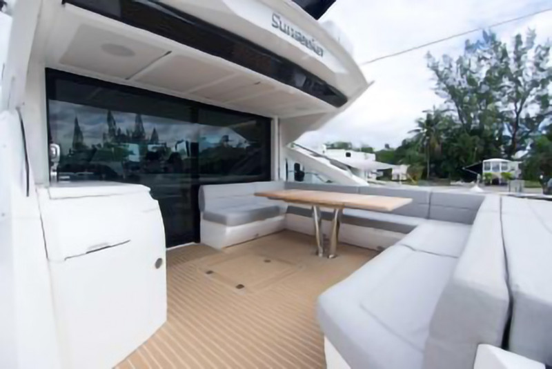 PREDATOR 2018 68' 0" SUNSEEKER
