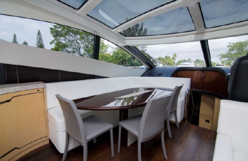 PREDATOR 2018 68' 0" SUNSEEKER