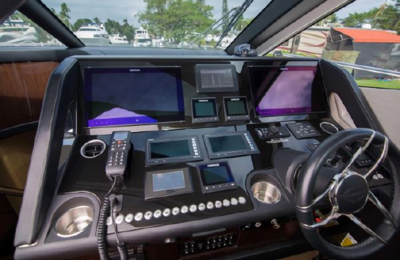 PREDATOR 2018 68' 0" SUNSEEKER