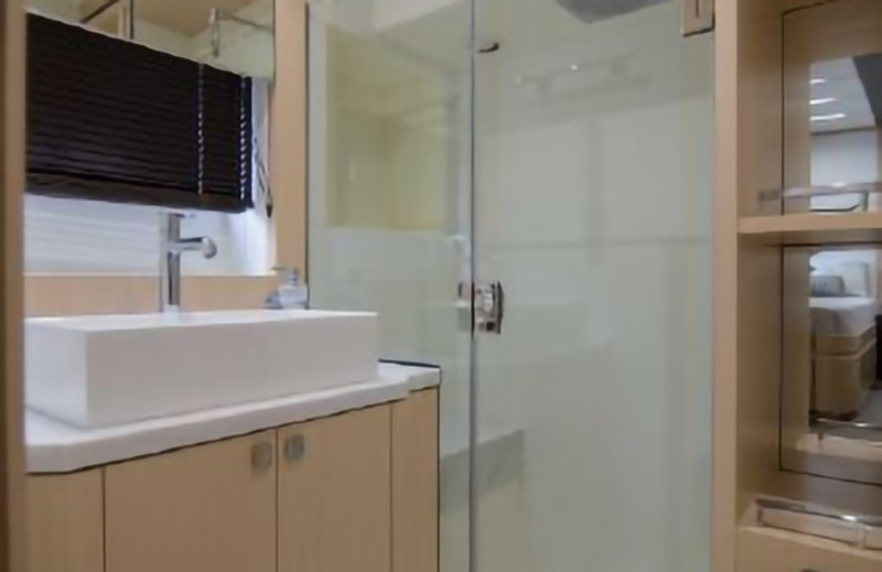 PREDATOR 2018 68' 0" SUNSEEKER