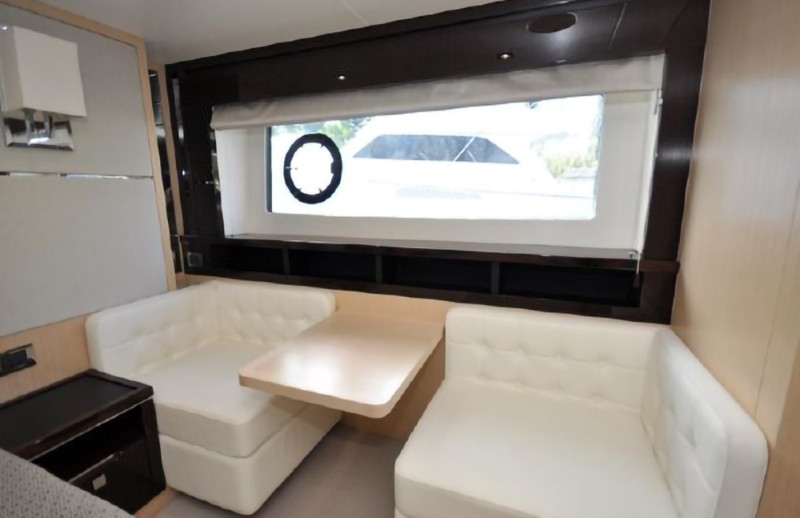 PREDATOR 2018 68' 0" SUNSEEKER