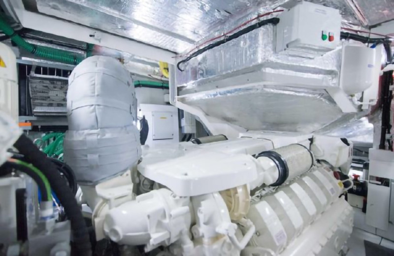 PREDATOR 2018 68' 0" SUNSEEKER