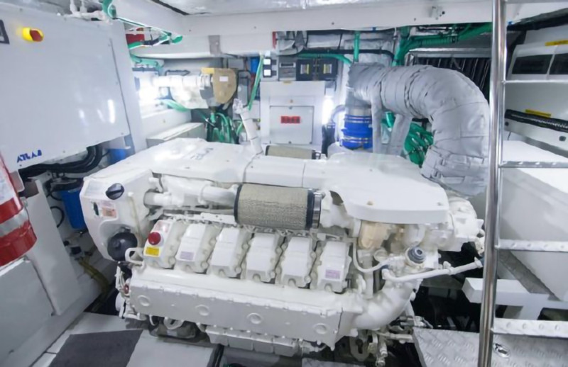 PREDATOR 2018 68' 0" SUNSEEKER