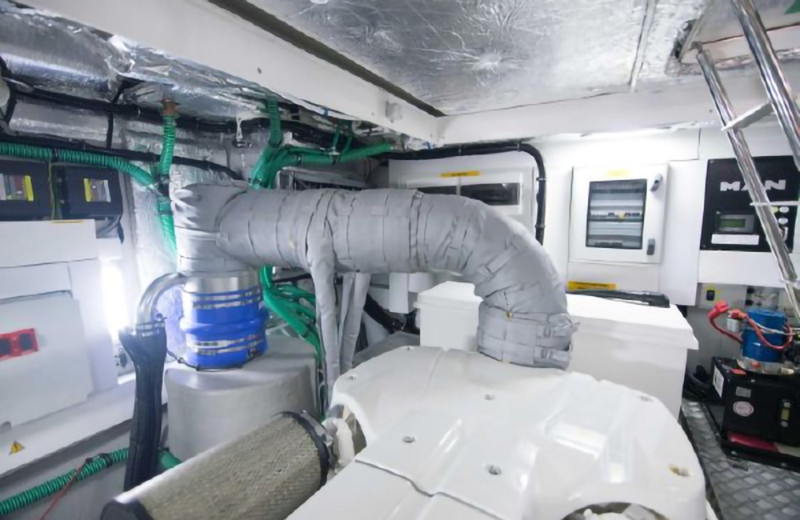 PREDATOR 2018 68' 0" SUNSEEKER