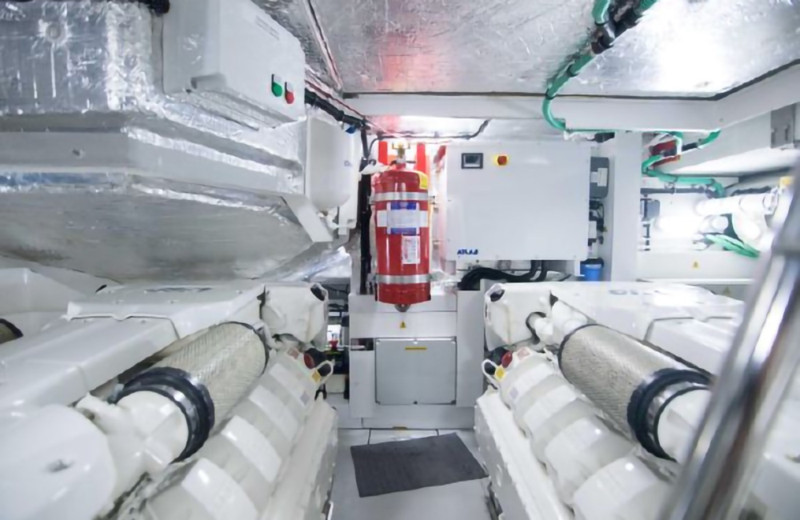 PREDATOR 2018 68' 0" SUNSEEKER