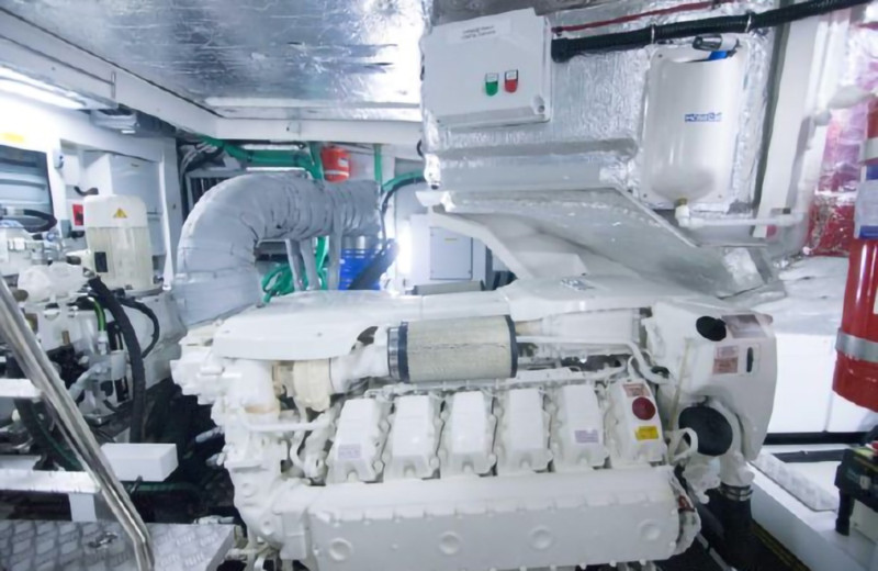 PREDATOR 2018 68' 0" SUNSEEKER