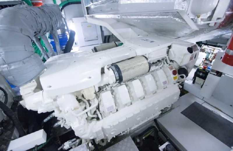 PREDATOR 2018 68' 0" SUNSEEKER