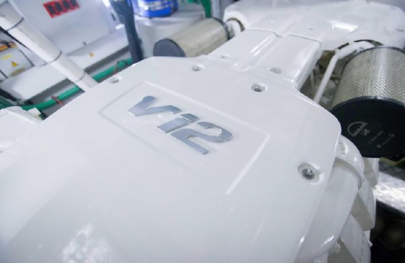 PREDATOR 2018 68' 0" SUNSEEKER