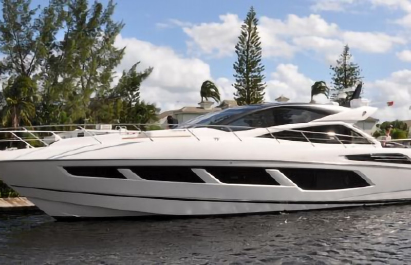 PREDATOR 2018 68' 0" SUNSEEKER