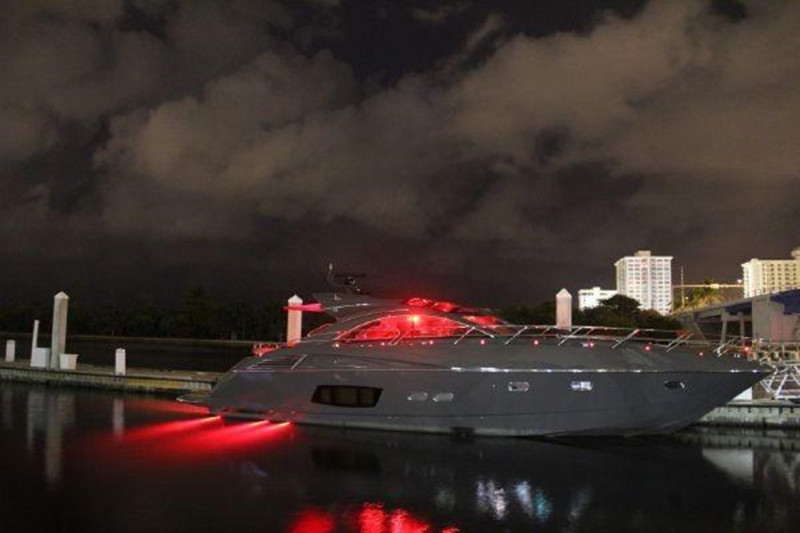 PREDATOR 2012 60' 0" SUNSEEKER