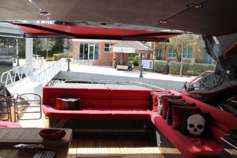 PREDATOR 2012 60' 0" SUNSEEKER