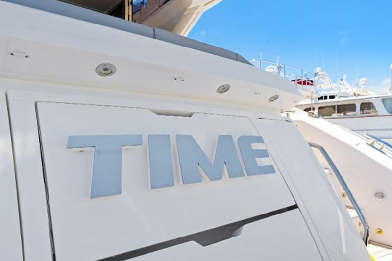 MANHATTAN 2018 52' 0" SUNSEEKER