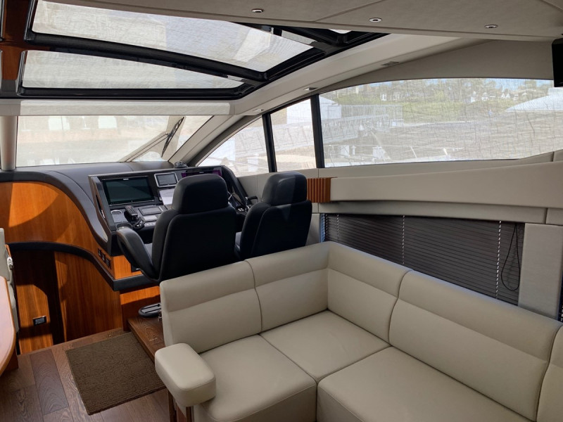 PREDATOR 2017 68' 0" SUNSEEKER