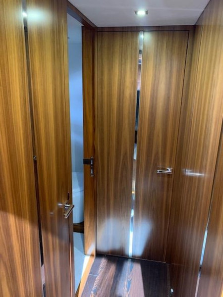 PREDATOR 2017 68' 0" SUNSEEKER