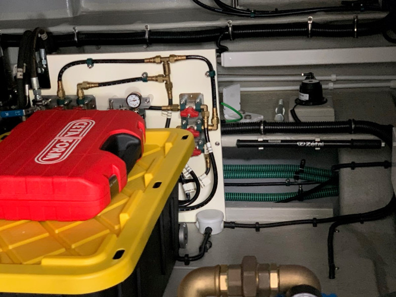 PREDATOR 2017 68' 0" SUNSEEKER