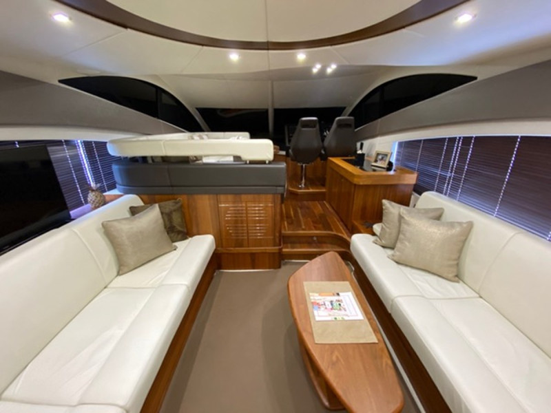 MANHATTAN 55 2015 55' 0" SUNSEEKER