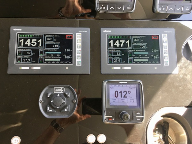 MANHATTAN 55 2015 55' 0" SUNSEEKER