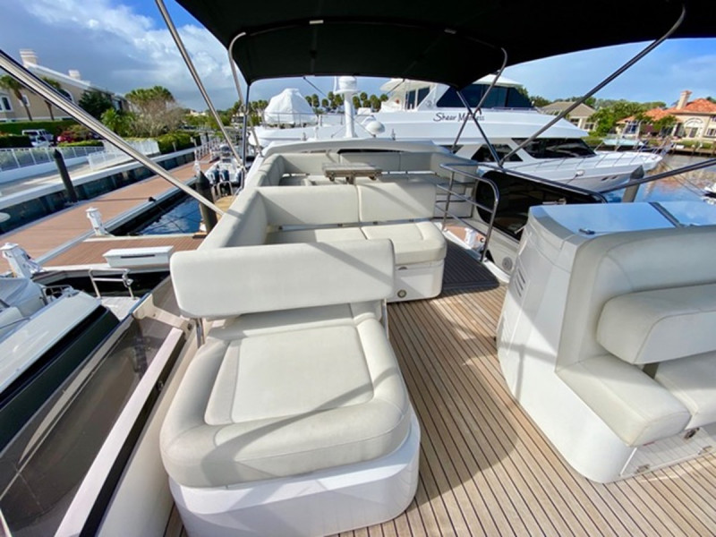 MANHATTAN 55 2015 55' 0" SUNSEEKER
