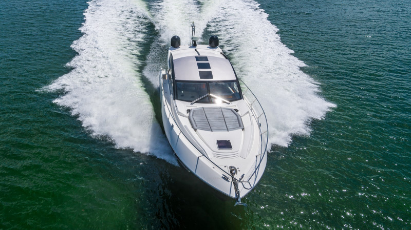 PREDATOR 2019 57' 0" SUNSEEKER