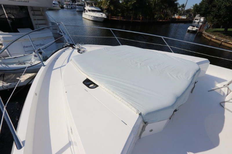 PREDATOR 2018 74' 0" SUNSEEKER
