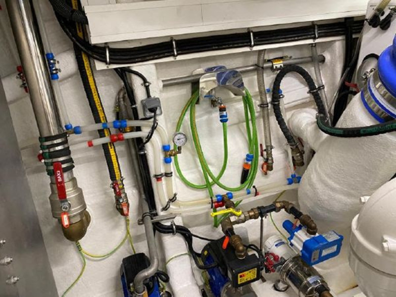 66 FLY 2019 66' 4" ASTONDOA