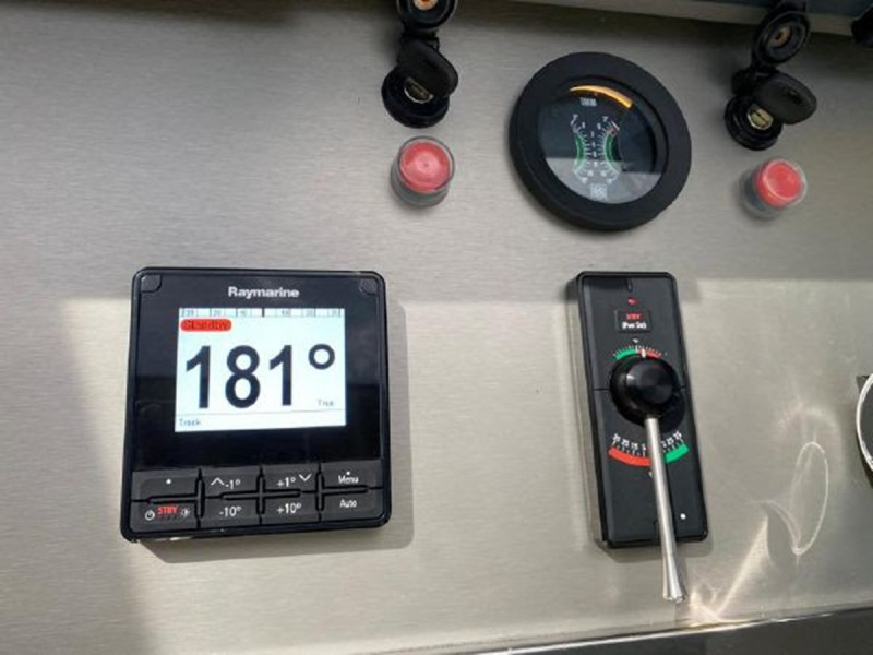 66 FLY 2019 66' 4" ASTONDOA