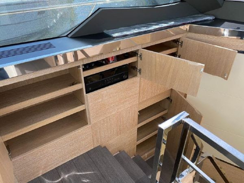 66 FLY 2019 66' 4" ASTONDOA