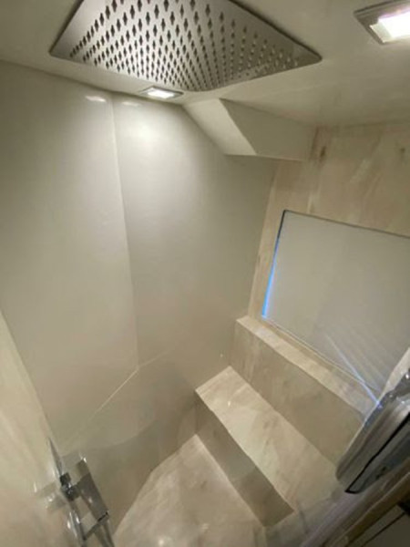 66 FLY 2019 66' 4" ASTONDOA