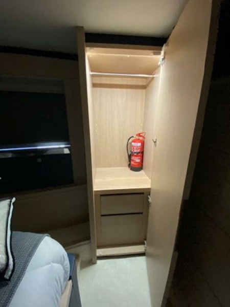 66 FLY 2019 66' 4" ASTONDOA