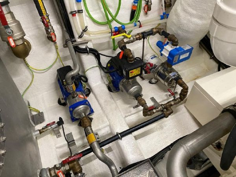 66 FLY 2019 66' 4" ASTONDOA