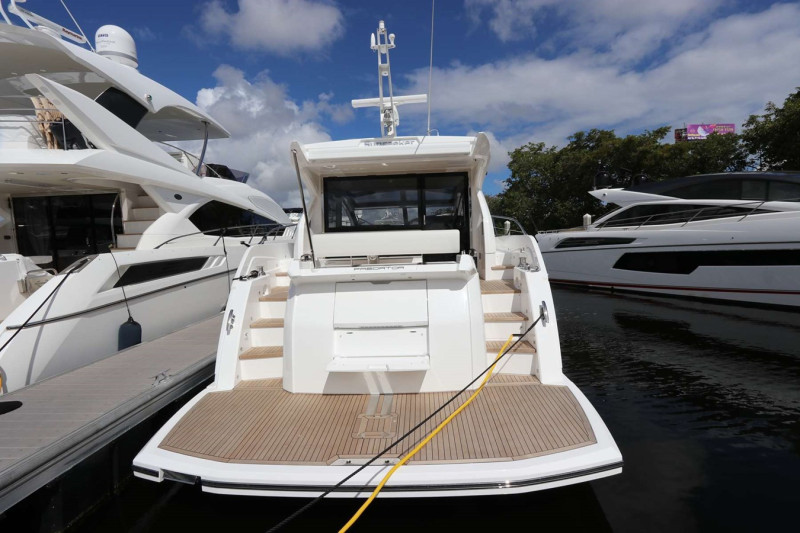 PREDATOR 50 2019 50' 0" SUNSEEKER
