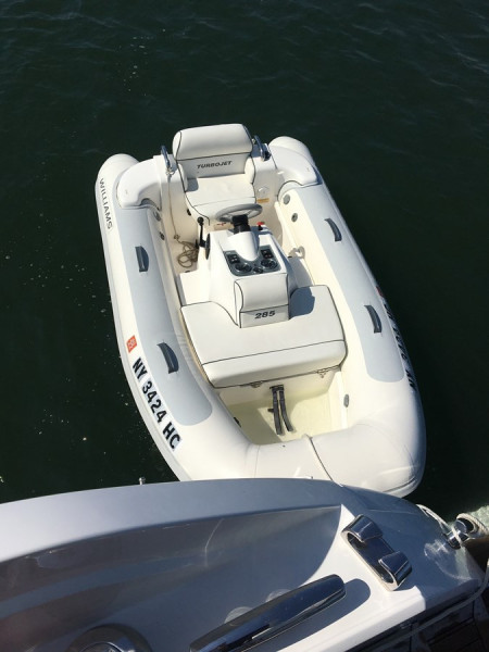PREDATOR 50 2019 50' 0" SUNSEEKER