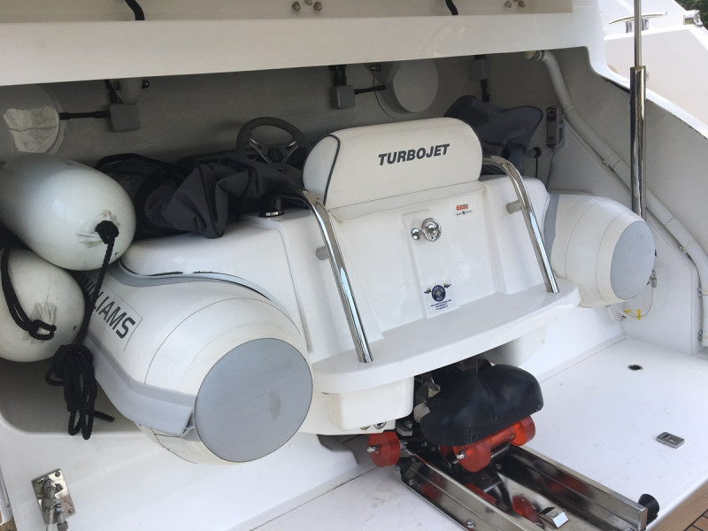 PREDATOR 50 2019 50' 0" SUNSEEKER