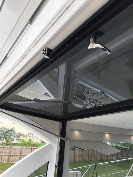 PREDATOR 50 2019 50' 0" SUNSEEKER