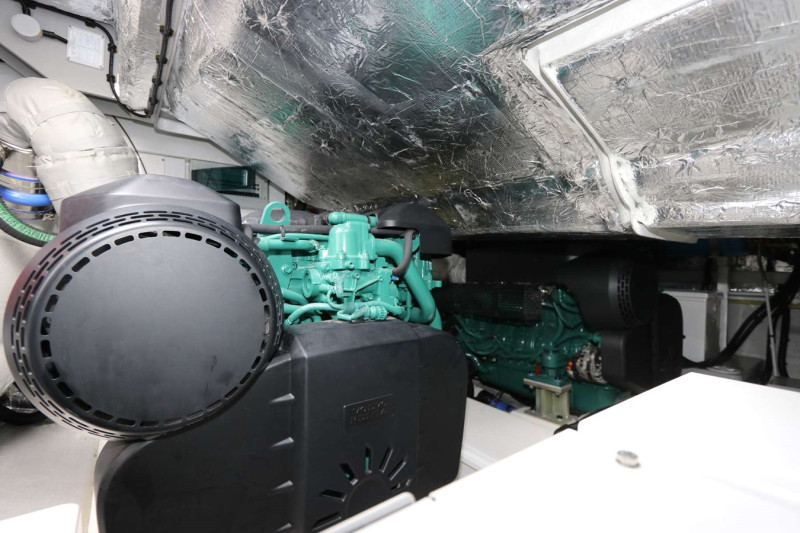 PREDATOR 50 2019 50' 0" SUNSEEKER