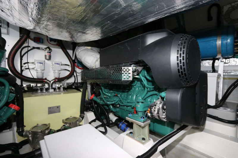 PREDATOR 50 2019 50' 0" SUNSEEKER