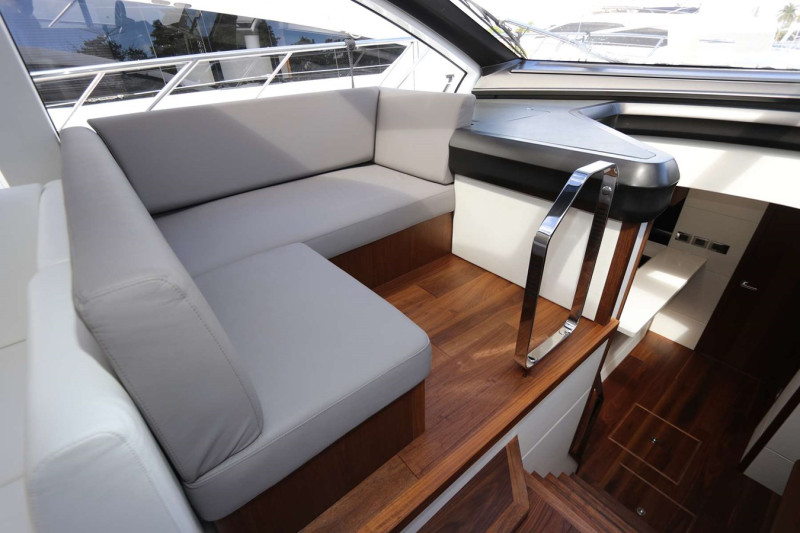 PREDATOR 50 2019 50' 0" SUNSEEKER