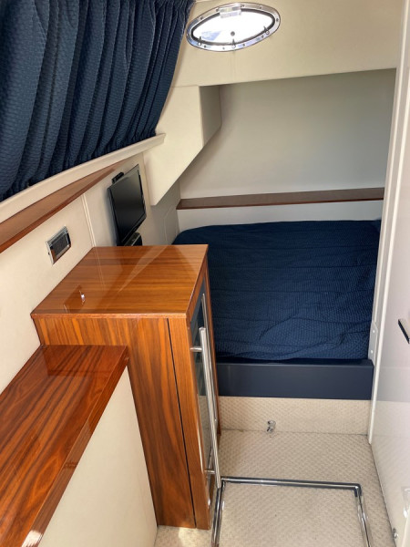 MANHATTAN 63 2012 69' 1" SUNSEEKER