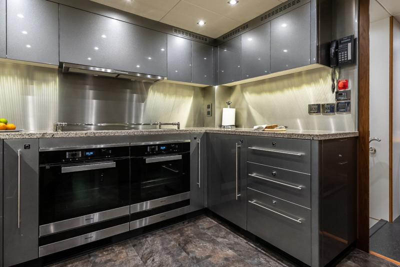 2015 115' 0" SUNSEEKER