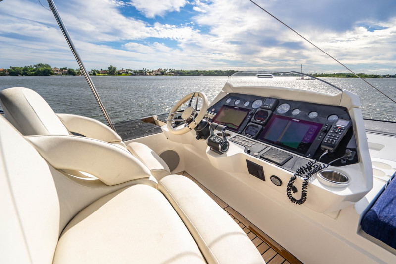 SPORTS CRUISER 2016 71' 2" SUNSEEKER