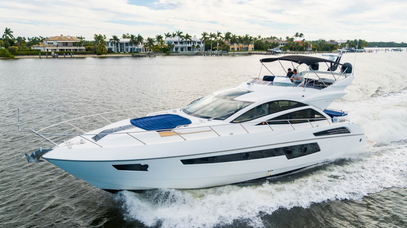 SPORTS CRUISER 2016 71' 2" SUNSEEKER