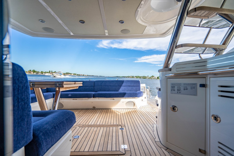 SPORTS CRUISER 2016 71' 2" SUNSEEKER