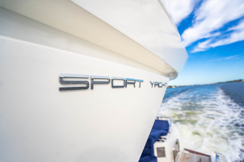 SPORTS CRUISER 2016 71' 2" SUNSEEKER
