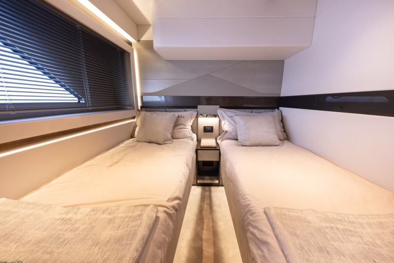 SUNSEEKER 65 SPORT YACHT 2021 67' 3" SUNSEEKER