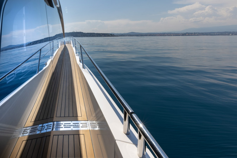 SUNSEEKER 65 SPORT YACHT 2021 67' 3" SUNSEEKER