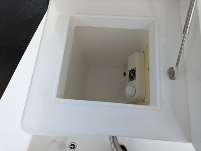 MANHATTAN 52  2018 52' 0" SUNSEEKER